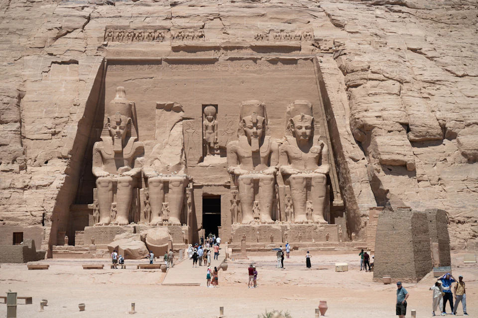 Excursión a Abu Simbel desde Asuán
