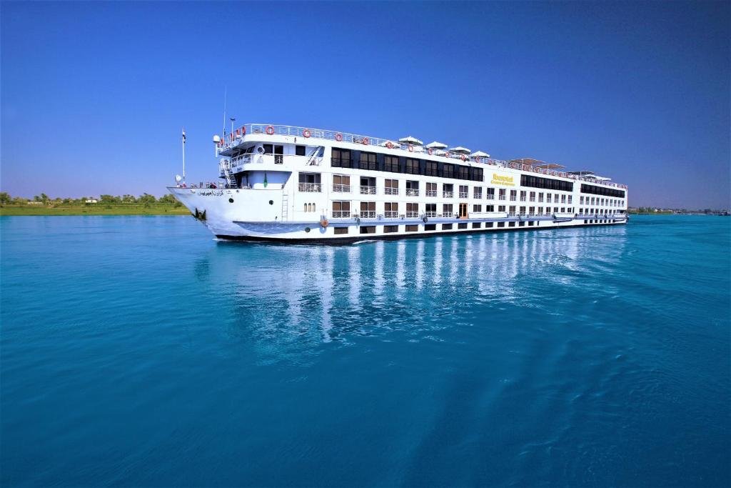 M/S Iberotel Crown Emperor